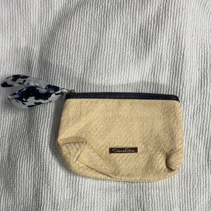 Oscar de la Renta make up bag